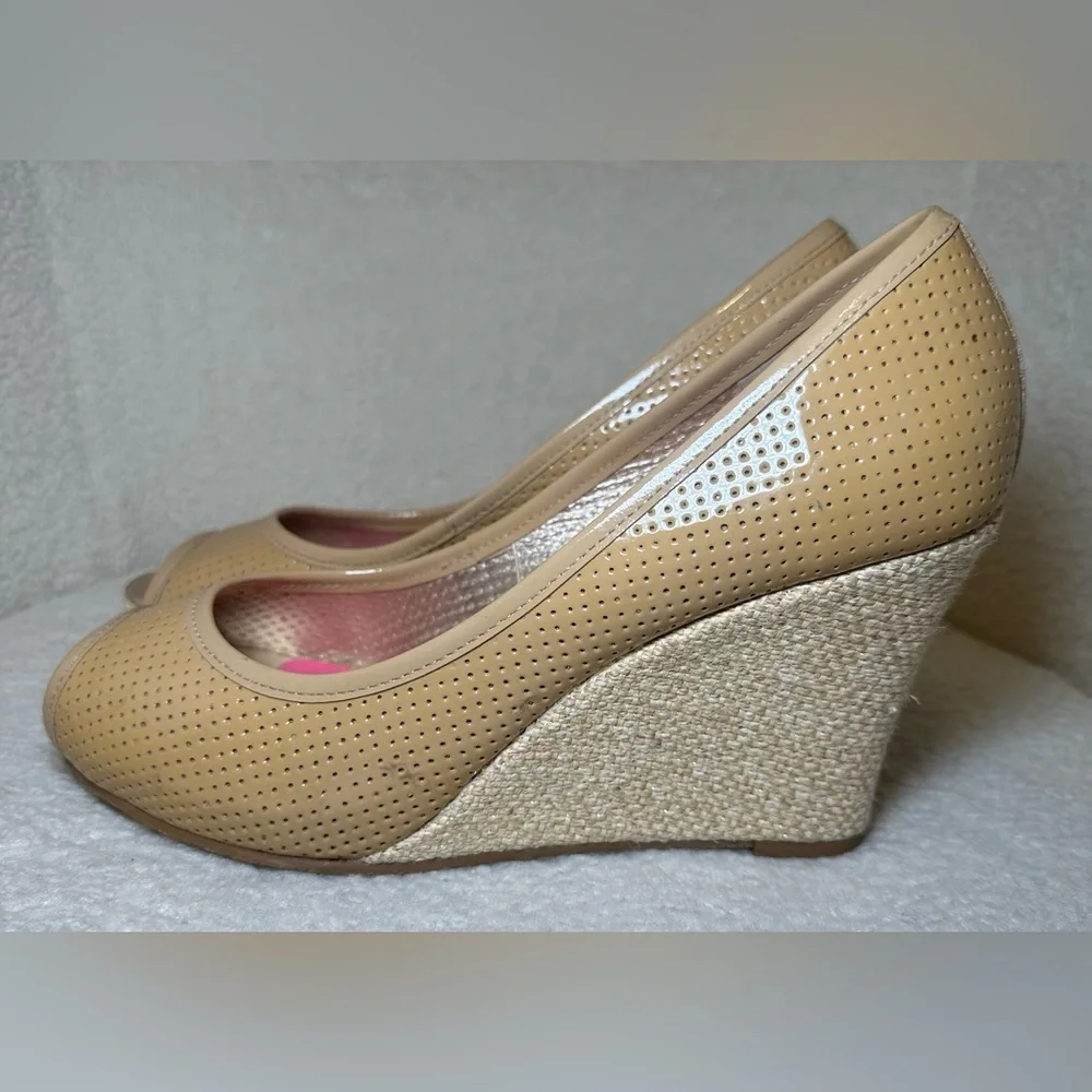 Lilly Pulitzer wedge peep toe heel shoes tan beige espadrille summer‎ beach 8.5